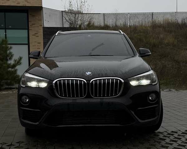 Чорний БМВ Х1, об'ємом двигуна 2 л та пробігом 100 тис. км за 23500 $, фото 27 на Automoto.ua