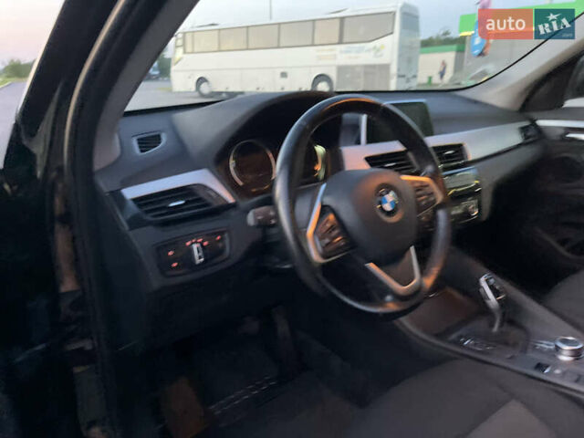 Чорний БМВ Х1, об'ємом двигуна 1.5 л та пробігом 188 тис. км за 17300 $, фото 76 на Automoto.ua
