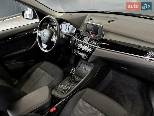 Черный БМВ Х1, объемом двигателя 1.5 л и пробегом 88 тыс. км за 23500 $, фото 28 на Automoto.ua