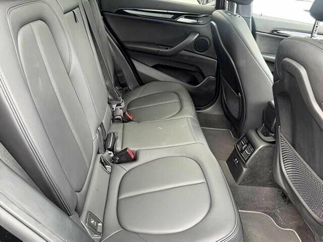 Чорний БМВ Х1, об'ємом двигуна 2 л та пробігом 18 тис. км за 9900 $, фото 11 на Automoto.ua