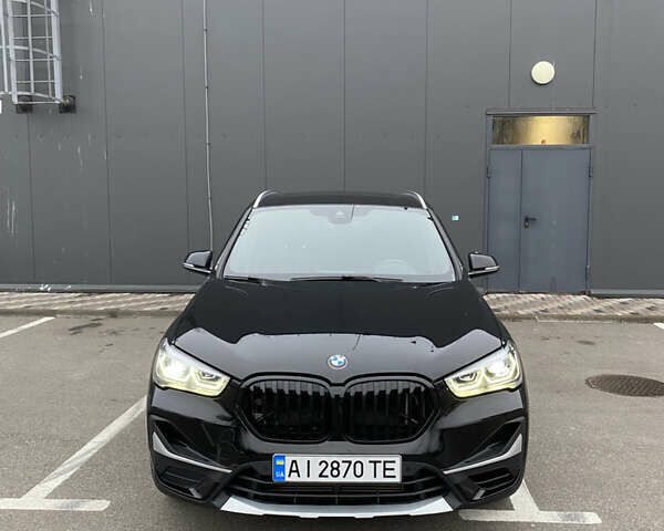 Чорний БМВ Х1, об'ємом двигуна 2 л та пробігом 45 тис. км за 25450 $, фото 1 на Automoto.ua
