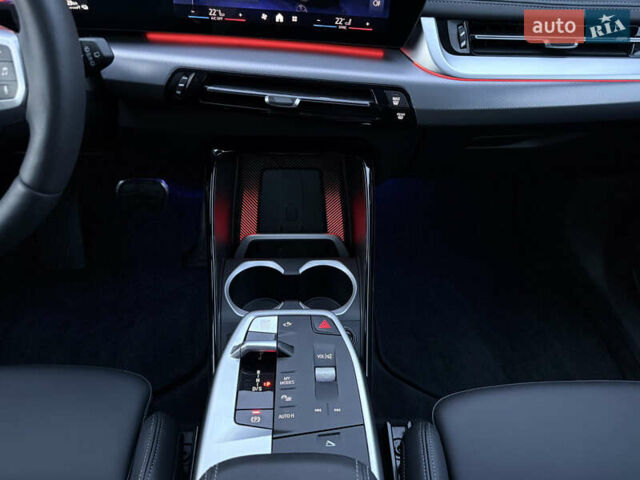 Черный БМВ Х1, объемом двигателя 1.5 л и пробегом 2 тыс. км за 49499 $, фото 25 на Automoto.ua