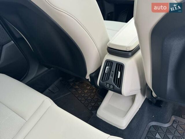 Чорний БМВ Х1, об'ємом двигуна 2 л та пробігом 2 тис. км за 41000 $, фото 55 на Automoto.ua