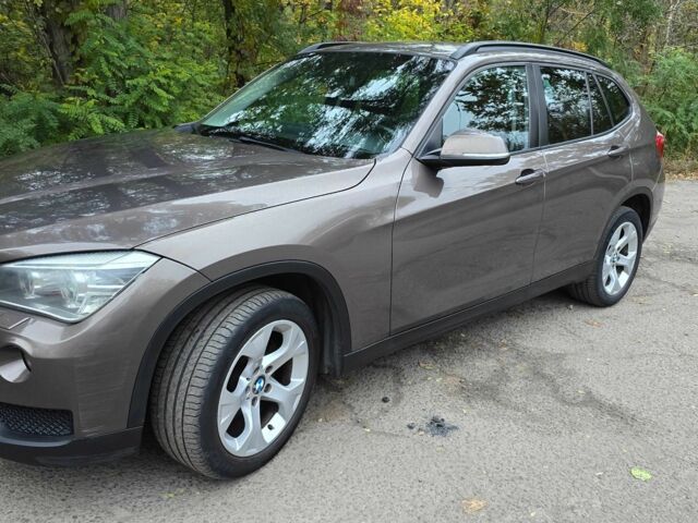 БМВ Х1 2012 в Киеве на Automoto.ua Коричневый БМВ Х1, объемом двигателя 2 л и пробегом 261 тыс. км за 13500 $, фото 4 на Automoto.ua