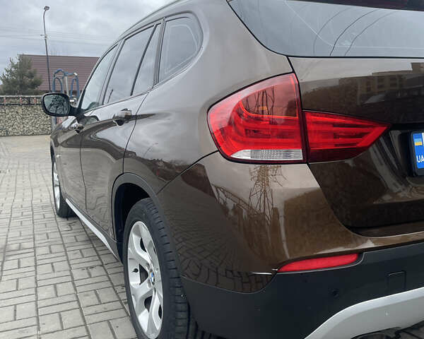 Коричневий БМВ Х1, об'ємом двигуна 2 л та пробігом 187 тис. км за 11444 $, фото 9 на Automoto.ua