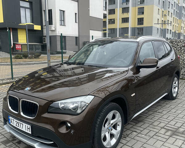 Коричневий БМВ Х1, об'ємом двигуна 2 л та пробігом 187 тис. км за 11444 $, фото 1 на Automoto.ua