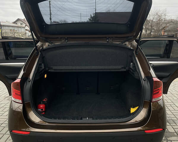 Коричневий БМВ Х1, об'ємом двигуна 2 л та пробігом 187 тис. км за 11444 $, фото 11 на Automoto.ua