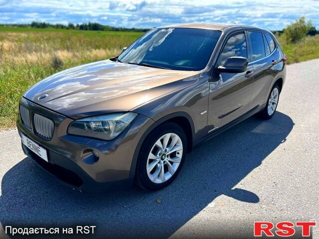 Коричневий БМВ Х1, об'ємом двигуна 2 л та пробігом 360 тис. км за 11500 $, фото 1 на Automoto.ua