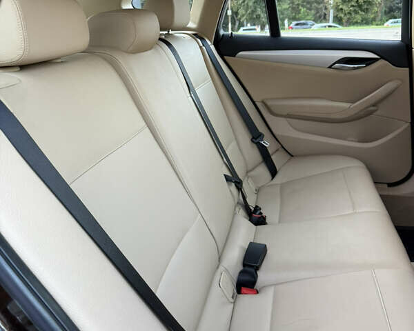 Коричневый БМВ Х1, объемом двигателя 2 л и пробегом 138 тыс. км за 13699 $, фото 22 на Automoto.ua