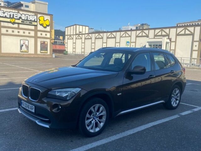 Коричневый БМВ Х1, объемом двигателя 2 л и пробегом 245 тыс. км за 9500 $, фото 3 на Automoto.ua