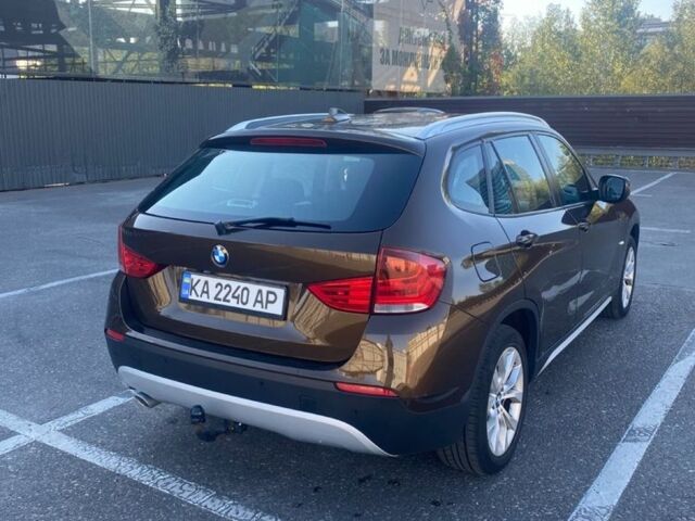 Коричневый БМВ Х1, объемом двигателя 2 л и пробегом 245 тыс. км за 9500 $, фото 5 на Automoto.ua