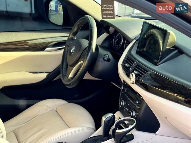 Коричневый БМВ Х1, объемом двигателя 3 л и пробегом 157 тыс. км за 9900 $, фото 10 на Automoto.ua