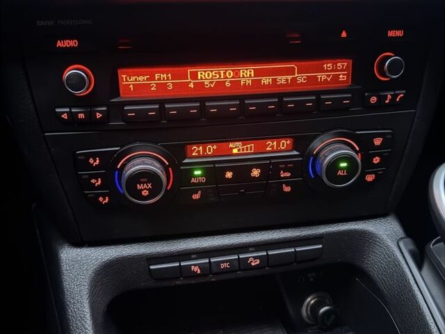 Коричневий БМВ Х1, об'ємом двигуна 2 л та пробігом 206 тис. км за 13700 $, фото 16 на Automoto.ua