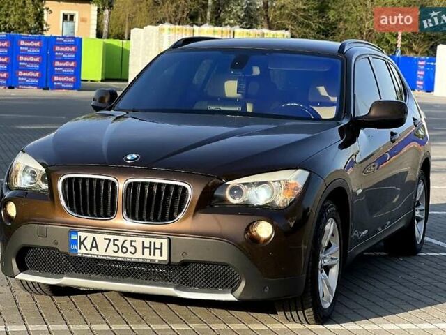 Коричневый БМВ Х1, объемом двигателя 3 л и пробегом 157 тыс. км за 9900 $, фото 7 на Automoto.ua