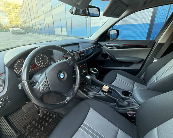 Коричневый БМВ Х1, объемом двигателя 2 л и пробегом 79 тыс. км за 12000 $, фото 28 на Automoto.ua