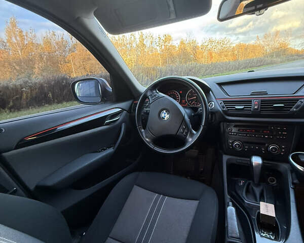 Коричневый БМВ Х1, объемом двигателя 2 л и пробегом 80 тыс. км за 10300 $, фото 27 на Automoto.ua