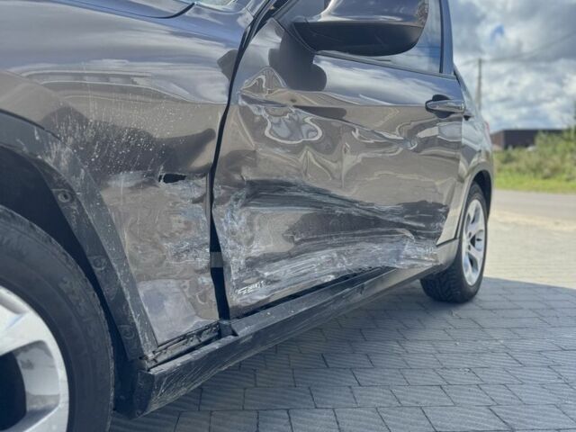 Коричневий БМВ Х1, об'ємом двигуна 2 л та пробігом 78 тис. км за 8200 $, фото 1 на Automoto.ua