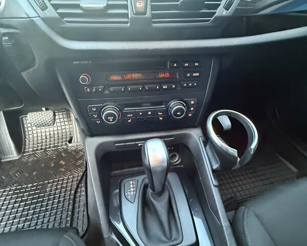 Коричневый БМВ Х1, объемом двигателя 2 л и пробегом 80 тыс. км за 10300 $, фото 17 на Automoto.ua