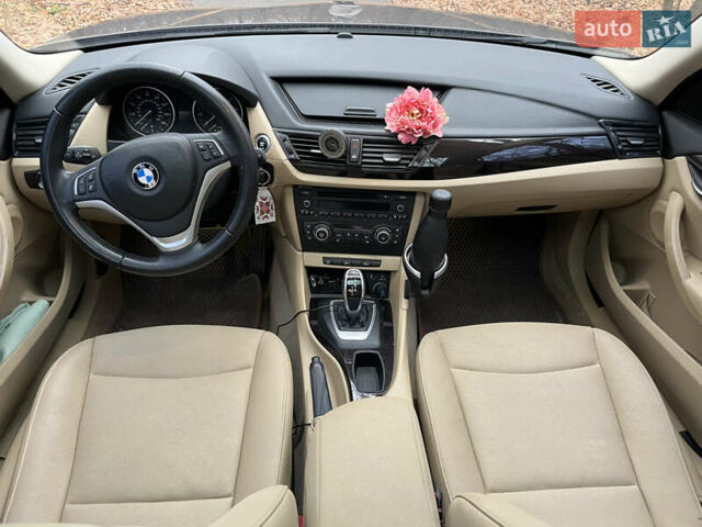 Коричневый БМВ Х1, объемом двигателя 2 л и пробегом 124 тыс. км за 13300 $, фото 10 на Automoto.ua