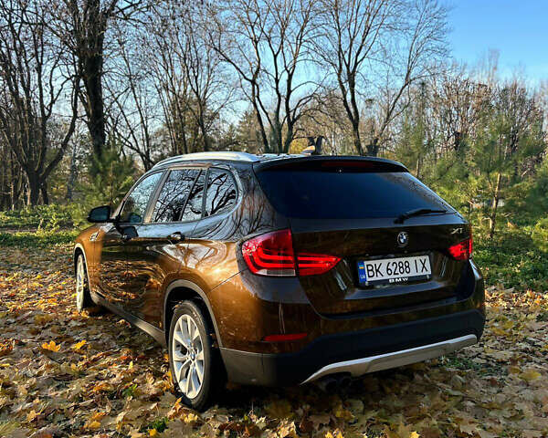 Коричневый БМВ Х1, объемом двигателя 2 л и пробегом 273 тыс. км за 11300 $, фото 13 на Automoto.ua