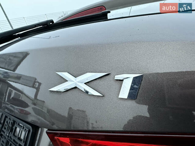 Коричневий БМВ Х1, об'ємом двигуна 2 л та пробігом 249 тис. км за 8999 $, фото 16 на Automoto.ua