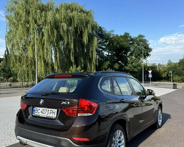 Коричневый БМВ Х1, объемом двигателя 2 л и пробегом 109 тыс. км за 12000 $, фото 16 на Automoto.ua