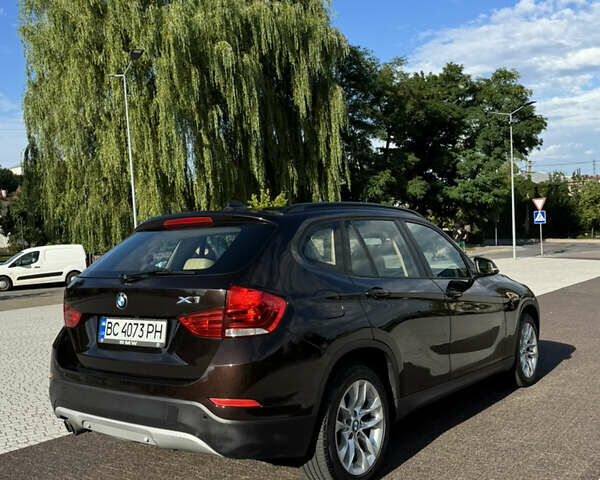 Коричневый БМВ Х1, объемом двигателя 2 л и пробегом 109 тыс. км за 12000 $, фото 1 на Automoto.ua