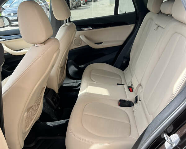 Коричневий БМВ Х1, об'ємом двигуна 2 л та пробігом 117 тис. км за 16500 $, фото 25 на Automoto.ua