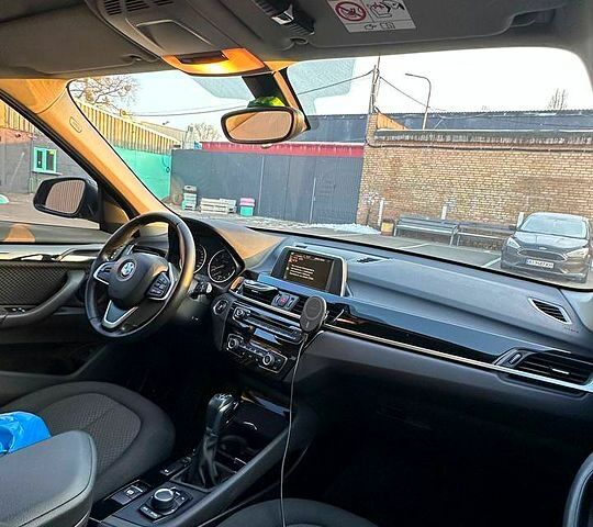 Коричневый БМВ Х1, объемом двигателя 2 л и пробегом 85 тыс. км за 23000 $, фото 4 на Automoto.ua