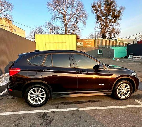 Коричневый БМВ Х1, объемом двигателя 2 л и пробегом 85 тыс. км за 23000 $, фото 3 на Automoto.ua