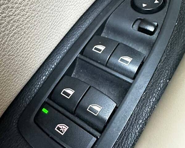 Коричневый БМВ Х1, объемом двигателя 2 л и пробегом 99 тыс. км за 17900 $, фото 25 на Automoto.ua