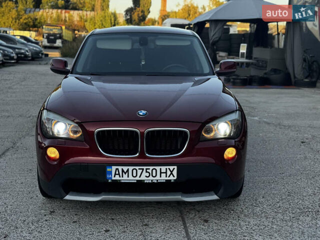 Красный БМВ Х1, объемом двигателя 2 л и пробегом 204 тыс. км за 12500 $, фото 4 на Automoto.ua