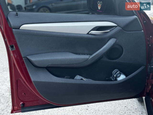 Красный БМВ Х1, объемом двигателя 2 л и пробегом 204 тыс. км за 12500 $, фото 15 на Automoto.ua