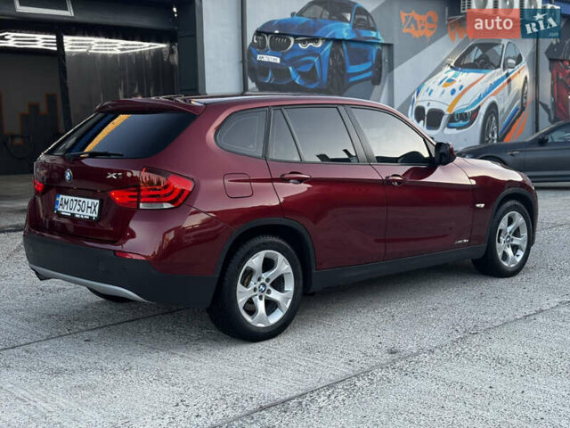 Красный БМВ Х1, объемом двигателя 2 л и пробегом 204 тыс. км за 12500 $, фото 3 на Automoto.ua