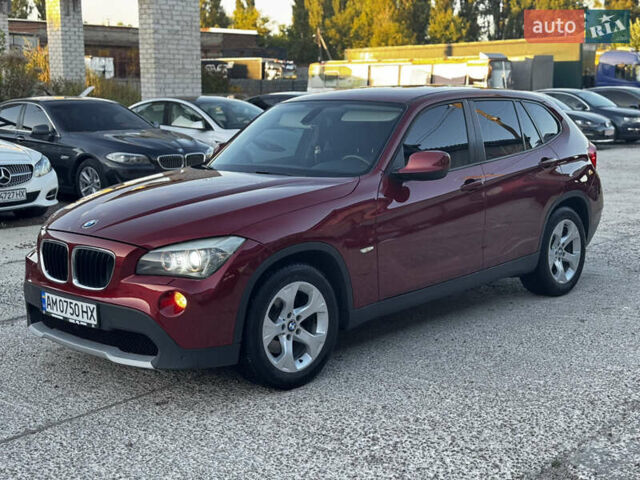Красный БМВ Х1, объемом двигателя 2 л и пробегом 204 тыс. км за 12500 $, фото 2 на Automoto.ua