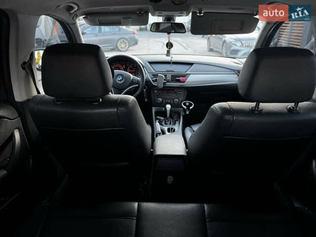 Красный БМВ Х1, объемом двигателя 2 л и пробегом 204 тыс. км за 12500 $, фото 25 на Automoto.ua