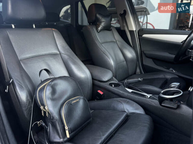 Красный БМВ Х1, объемом двигателя 2 л и пробегом 204 тыс. км за 12500 $, фото 32 на Automoto.ua