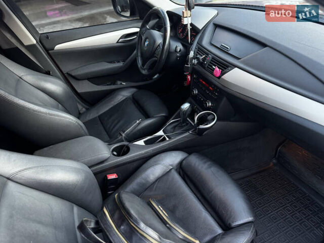 Красный БМВ Х1, объемом двигателя 2 л и пробегом 204 тыс. км за 12500 $, фото 31 на Automoto.ua