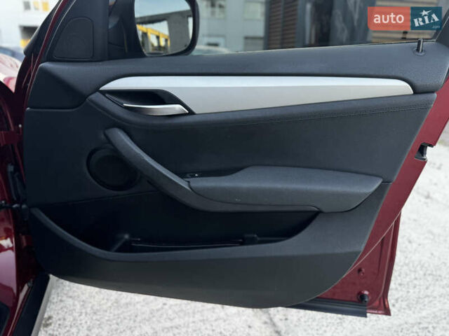 Красный БМВ Х1, объемом двигателя 2 л и пробегом 204 тыс. км за 12500 $, фото 29 на Automoto.ua