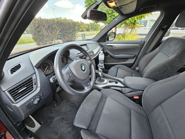 Красный БМВ Х1, объемом двигателя 2 л и пробегом 55 тыс. км за 18500 $, фото 6 на Automoto.ua