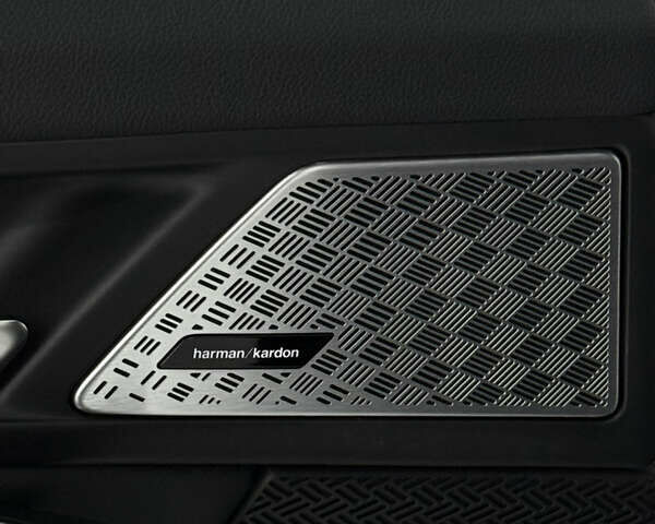 БМВ Х1, объемом двигателя 2 л и пробегом 12 тыс. км за 44500 $, фото 31 на Automoto.ua