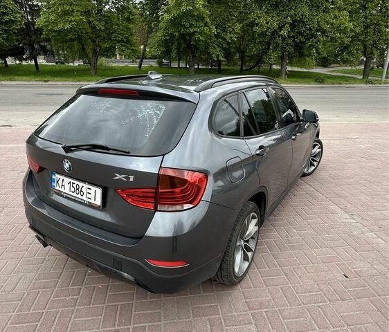 Серый БМВ Х1, объемом двигателя 2 л и пробегом 2 тыс. км за 13500 $, фото 3 на Automoto.ua