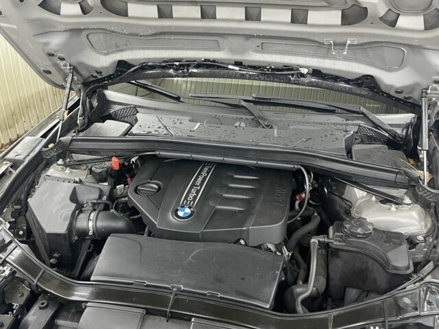 Серый БМВ Х1, объемом двигателя 2 л и пробегом 170 тыс. км за 14000 $, фото 6 на Automoto.ua