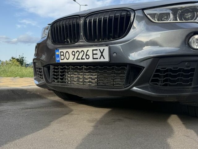 Серый БМВ Х1, объемом двигателя 2 л и пробегом 220 тыс. км за 16000 $, фото 1 на Automoto.ua