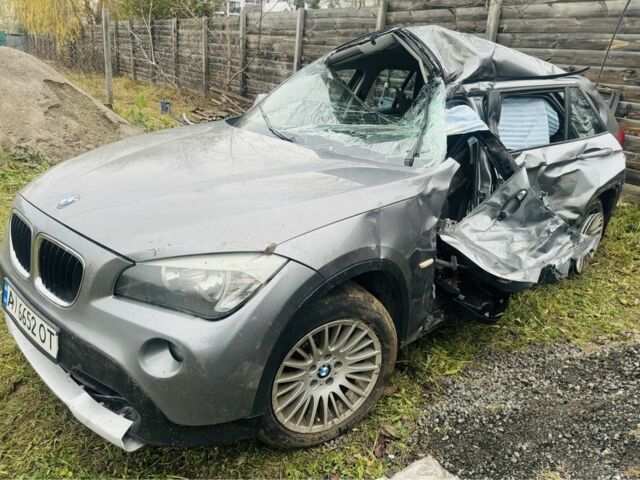 Сірий БМВ Х1, об'ємом двигуна 2 л та пробігом 270 тис. км за 3200 $, фото 2 на Automoto.ua