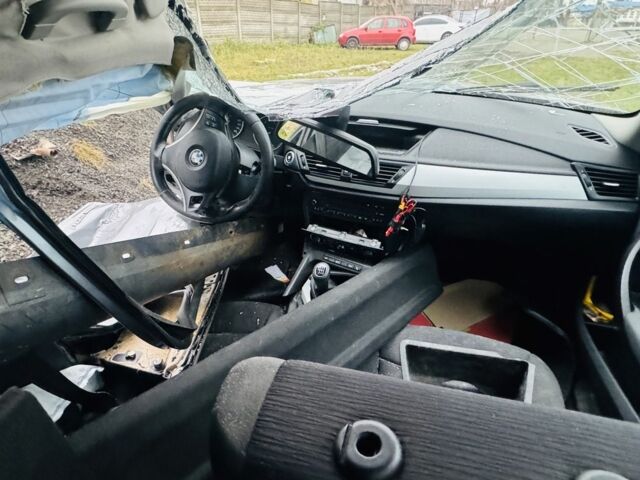 Сірий БМВ Х1, об'ємом двигуна 2 л та пробігом 270 тис. км за 3200 $, фото 6 на Automoto.ua