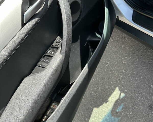 Серый БМВ Х1, объемом двигателя 2 л и пробегом 222 тыс. км за 13400 $, фото 12 на Automoto.ua