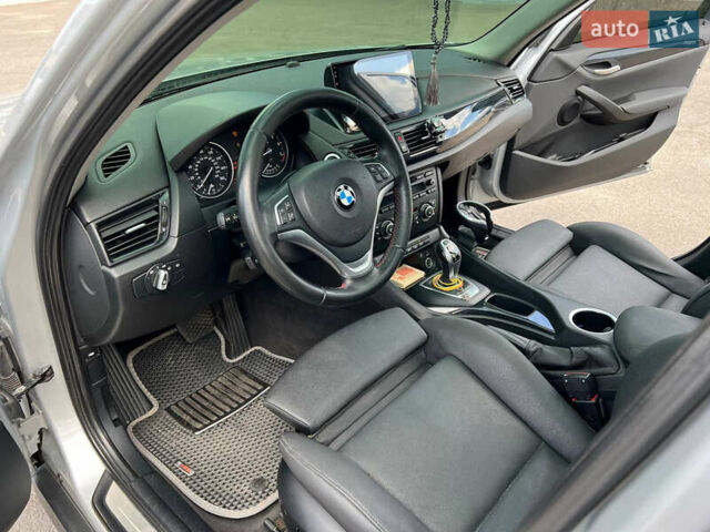 БМВ Х1 2012 в Днепре (Днепропетровске) на Automoto.ua Серый БМВ Х1, объемом двигателя 2 л и пробегом 260 тыс. км за 11500 $, фото 7 на Automoto.ua