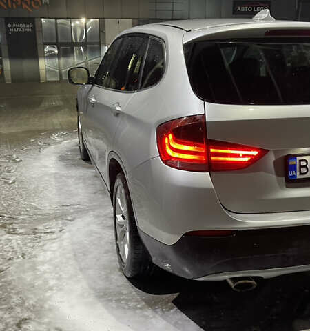 Сірий БМВ Х1, об'ємом двигуна 2 л та пробігом 227 тис. км за 12000 $, фото 9 на Automoto.ua