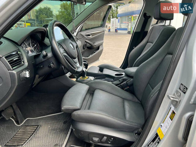 БМВ Х1 2012 в Днепре (Днепропетровске) на Automoto.ua Серый БМВ Х1, объемом двигателя 2 л и пробегом 260 тыс. км за 11500 $, фото 8 на Automoto.ua